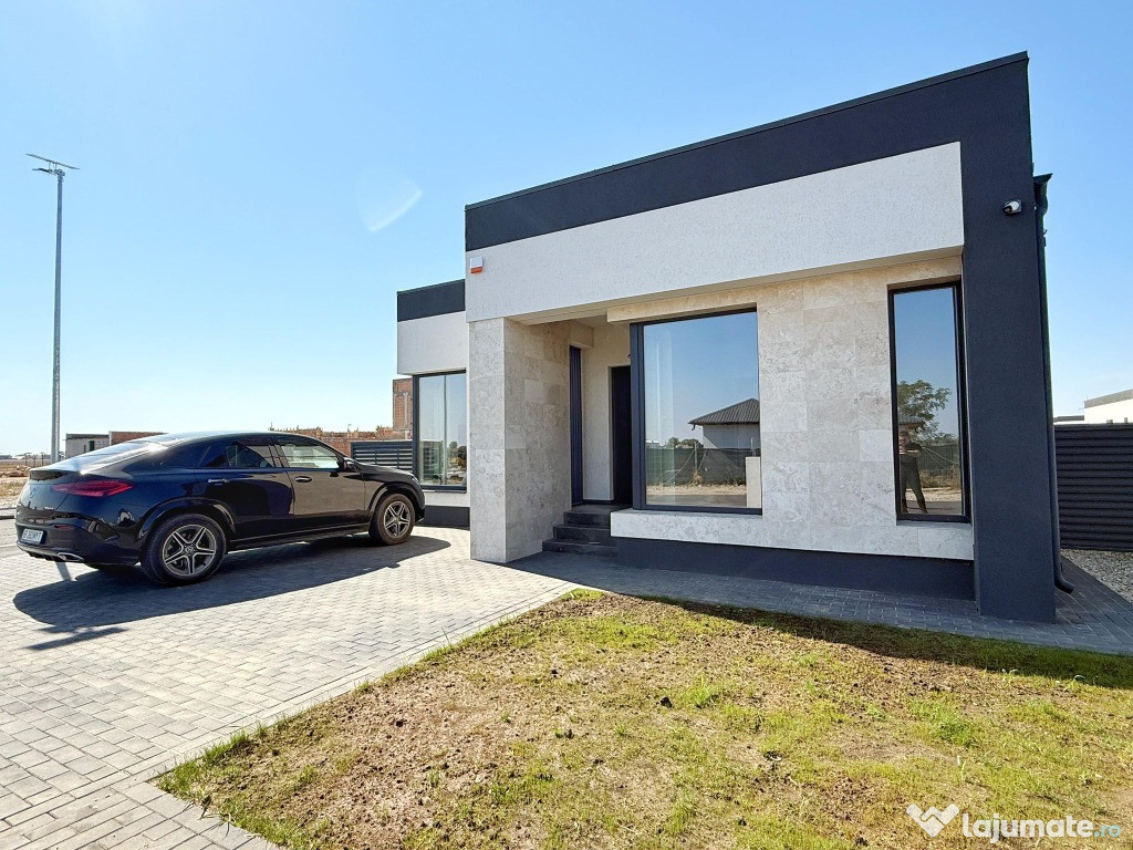 Casa individuala parter ||4 camere 2 bai ||350mp teren ||2 minute STV