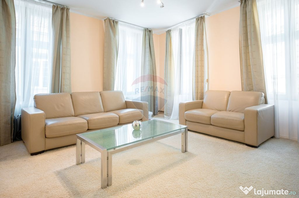 Apartament cu 2 camere de vânzare pe Michael Weiss în C...