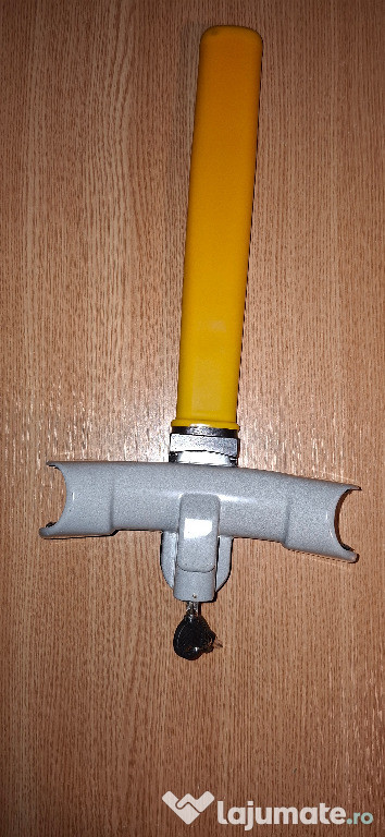 Antifurt auto pentru volan cu cheie si maner de 40cm, Automax