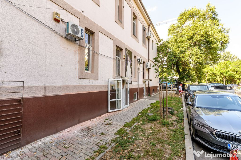 Spațiu comercial cu accesibilitate, str. Bolintineanu, l...