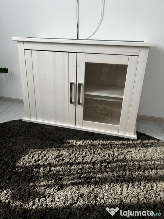 Dulap suspendat perfect pentru living/bucatarie/baie