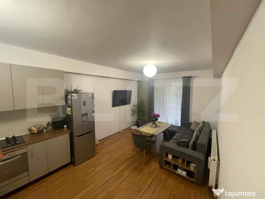 Apartament cu 2 camere, 50 mp + balcon 6mp si parcare