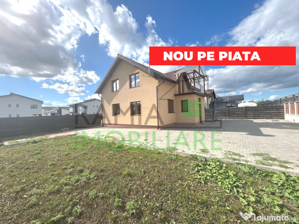 Casă spațioasă cu 2 apartamente distincte, teren 860 mp ?