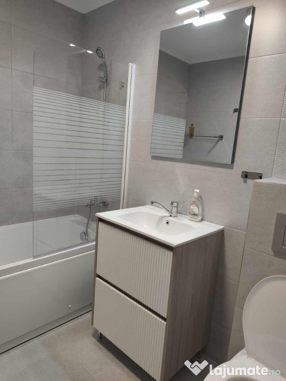 Apartament 2 camere semimobilat str. Muresana