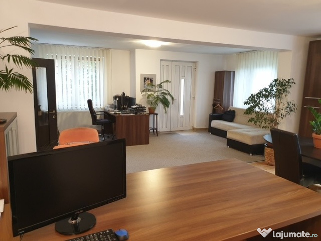 Spatiu de locuit sau birou in Andrei Muresanu