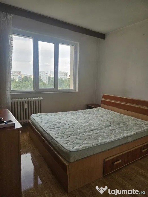 3 Camere 70 mp Decomandat – zona Grand Arena/Școala Av...