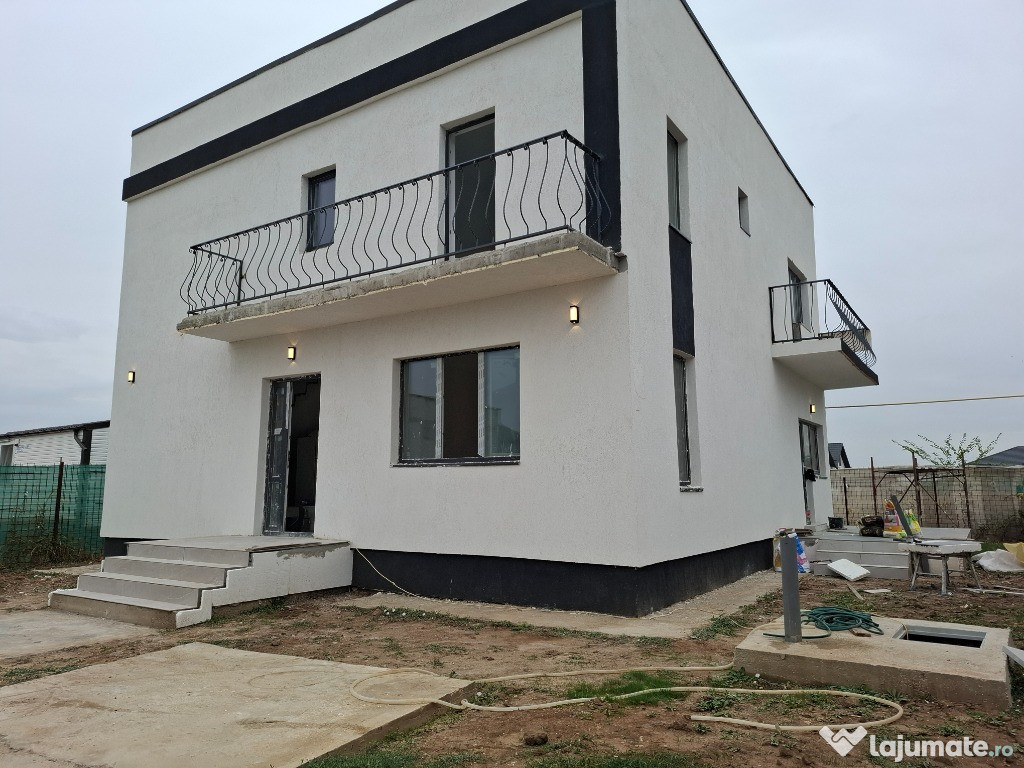 Pantelimon Ilfov,p+1,casa 5 camere,3 bai,dressing,334mp,comision 0%