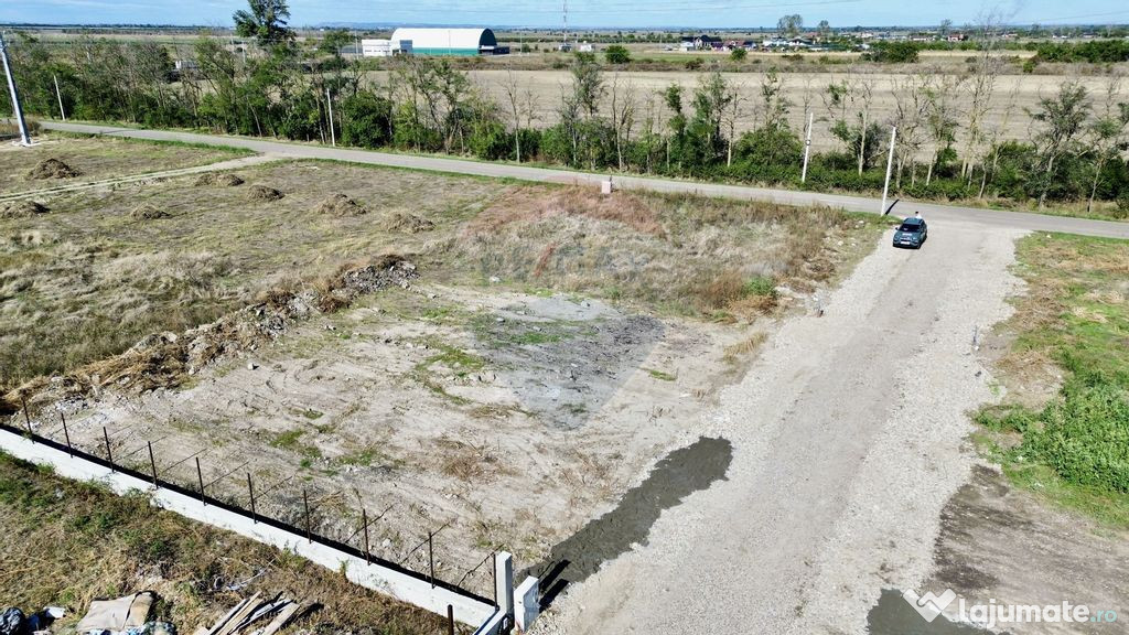 Teren Vanatori / Strada Salciei Cartier Liziera