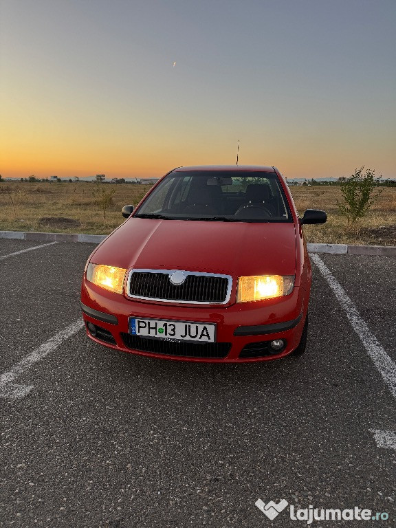 Skoda Fabia 2007 -1.2 benzina 55cp,166k Km,AC, inchidere , geamuri el