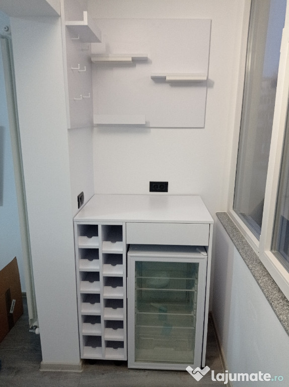 Mobilă la comandă și montaj mobilier