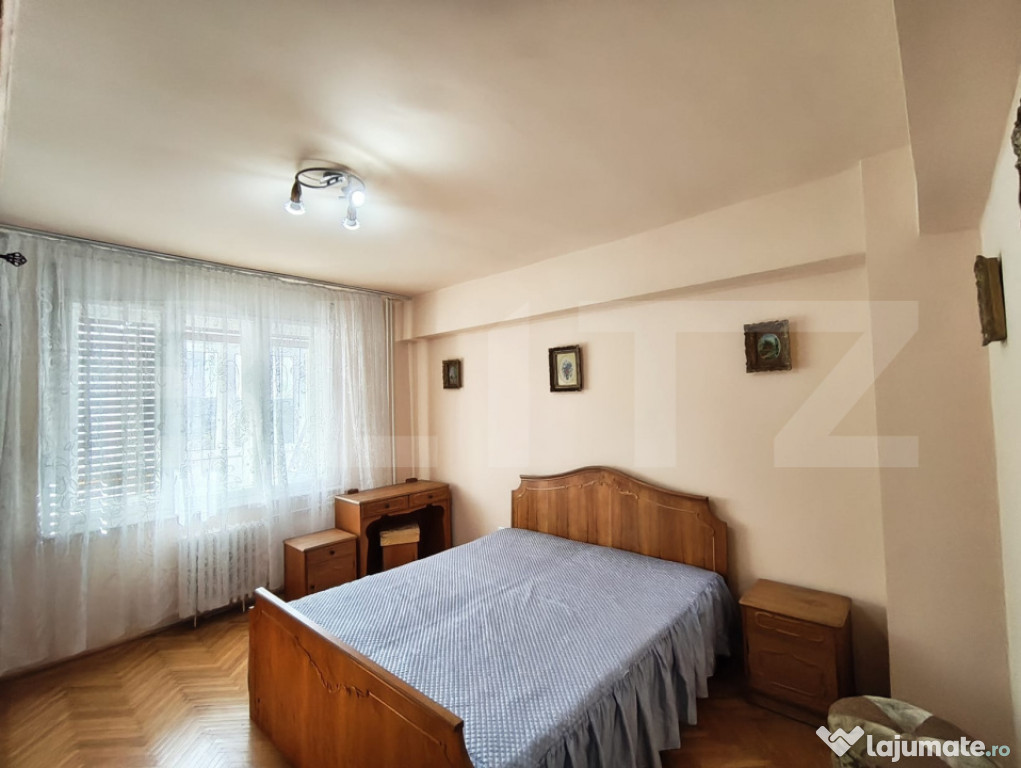 Apartament 4 camere , 3 dormitoare , Decebal