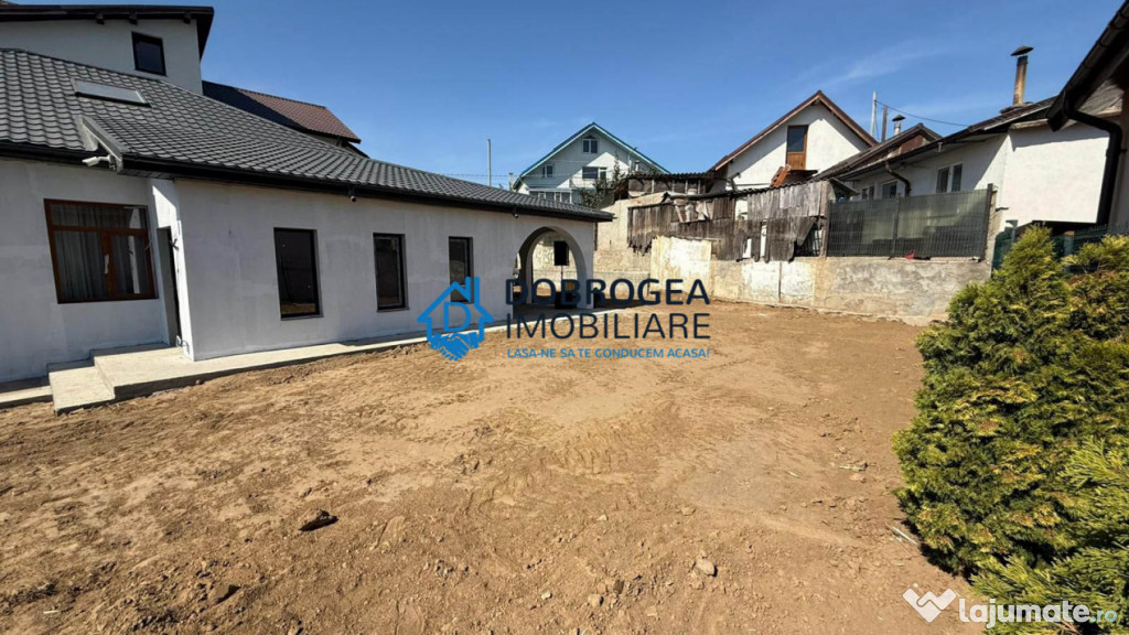 ZONA CENTRALA-CASA 4 DORMITOARE, DE INCHIRIAT, IDEALA MUNCIT