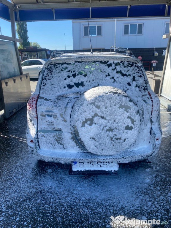 Toyota RaV 4 SUV