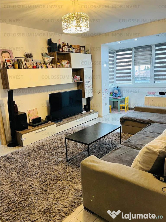 Apartament cu 2 camere, semidecomandat - zona Triaj