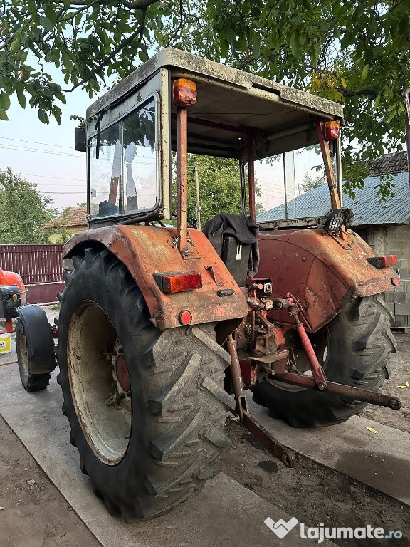 Tractor de vanzare