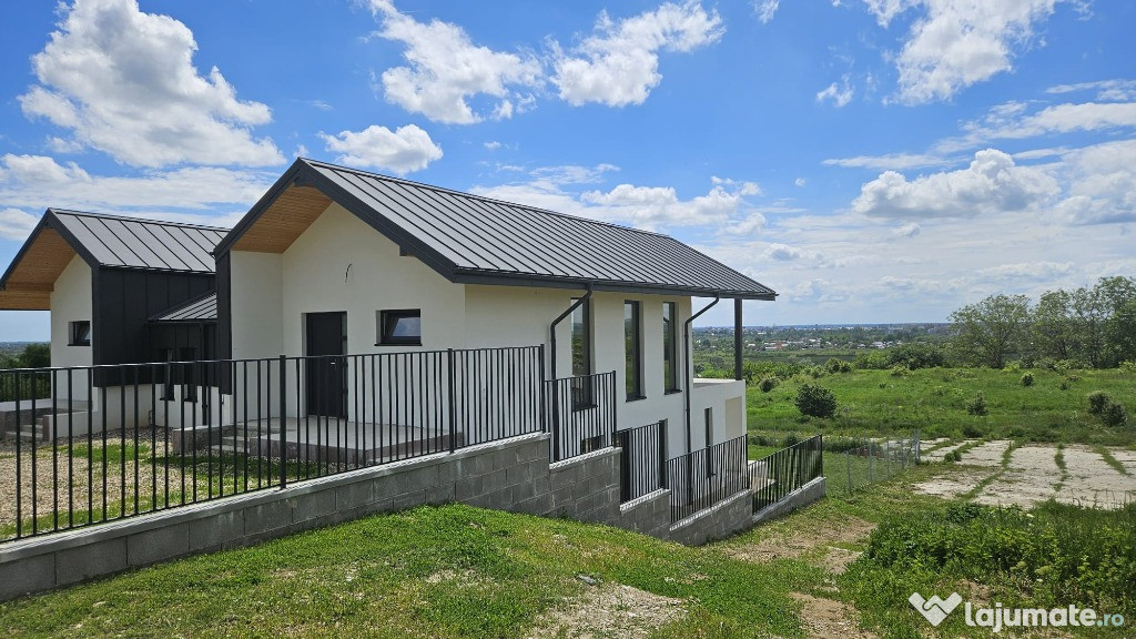 CASA MANASTIREA DEALU TARGOVISTE