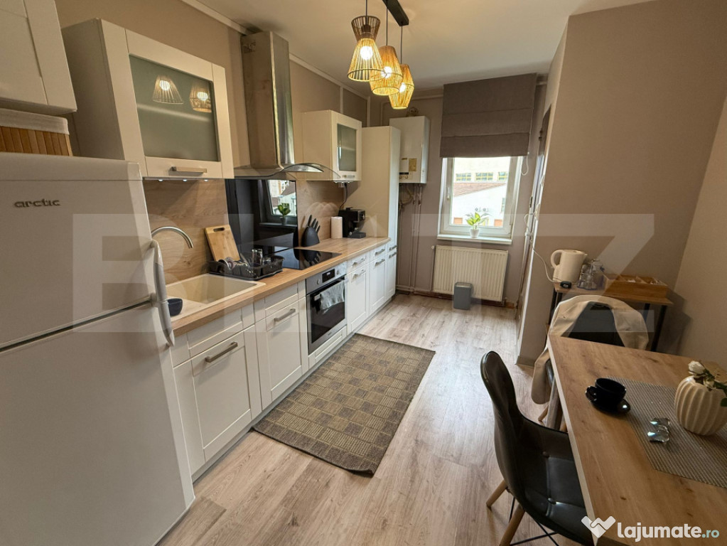 Apartament 3 camere, 70mp, Modern, parcare, Iulius Mall