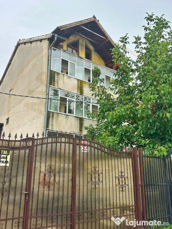 Casa Generoasa + 500mp Teren Banat - Pitesti