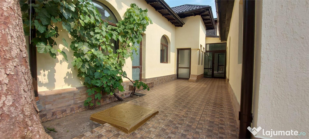Oportunitate. Casa situata intr-o zona linistita, cu foarte