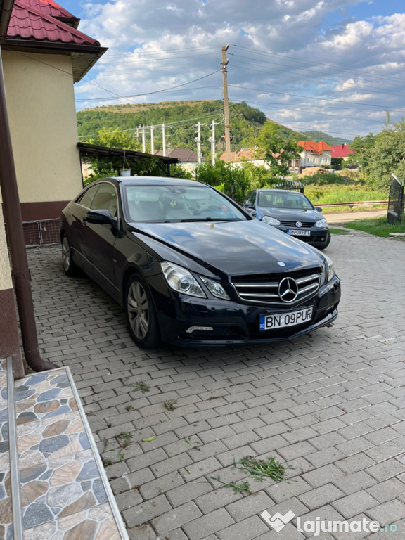 Mercedes benz e class coupe