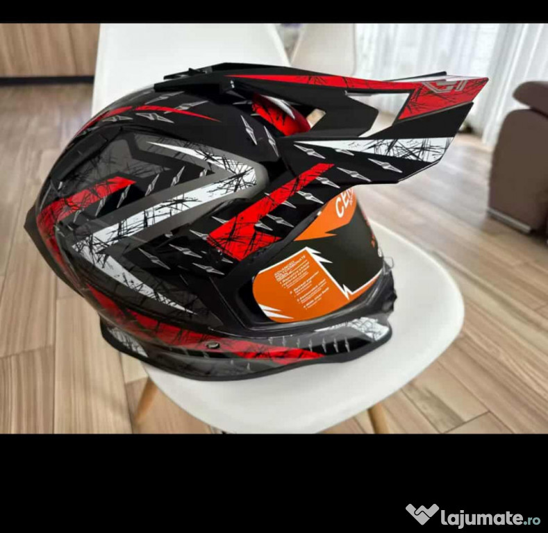 Casca off road motociclete cu viziera (+ochelari soare integrati) mari