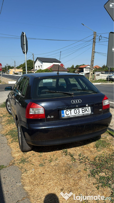 Vând Audi A3 8L în stare foarte bună.