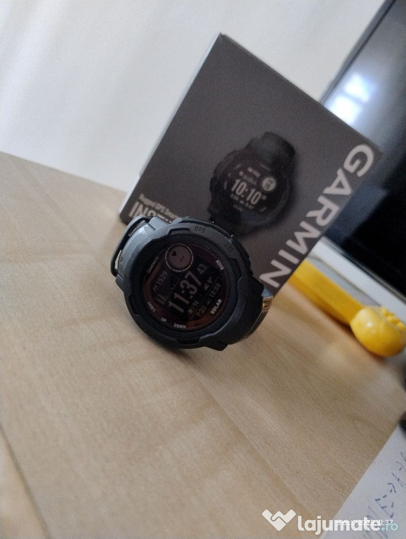 GARMIN INSTINCT 2 SOLAR 45mm - Ceasul care nu se oprește. În garantie.