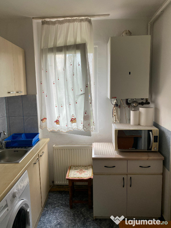 Apartament de 2 camere zona ASTRA,str Neptun,