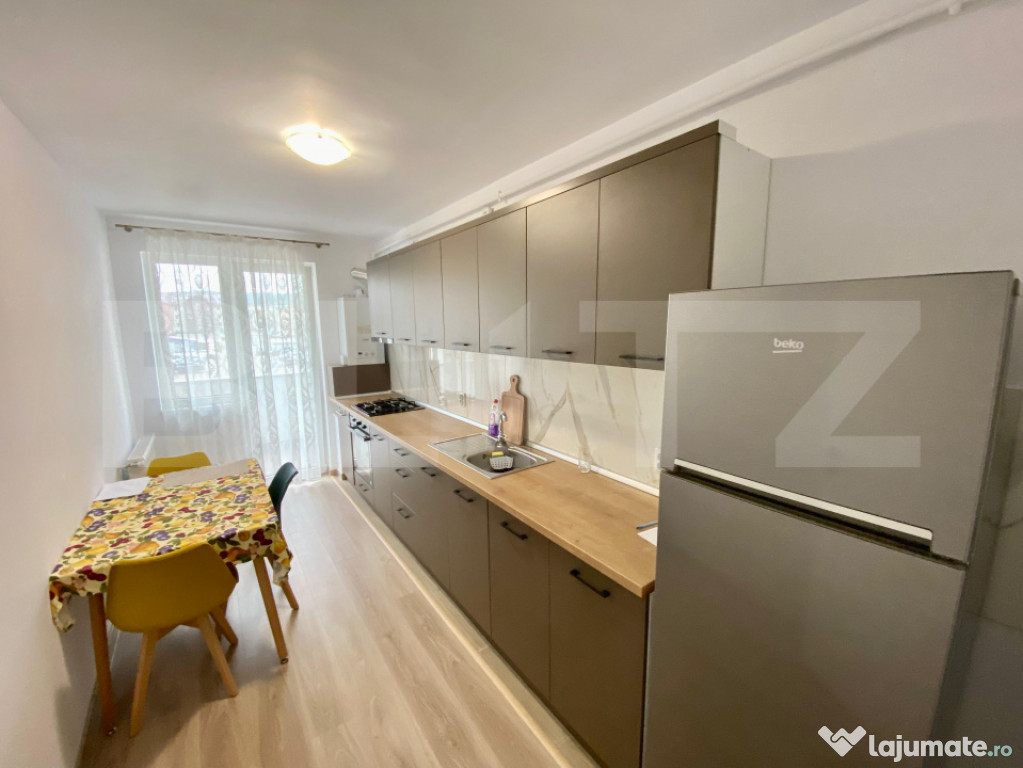 Apartament 2 camere decomandate, 60 mp, parcare, zona Eroilo