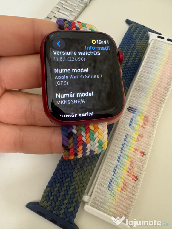 Vand Apple Watch 7 45mm + 4 curele incluse