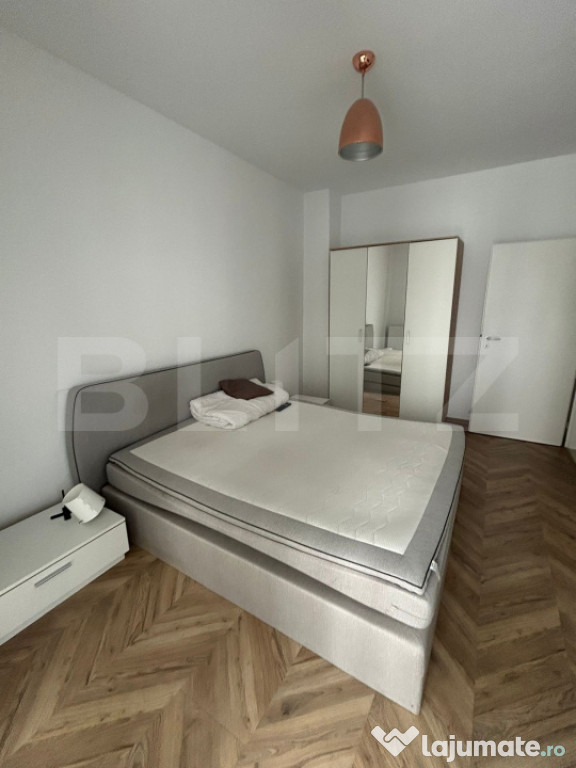Apartament 2 camere semidecomandat, finisat și mobilat, î