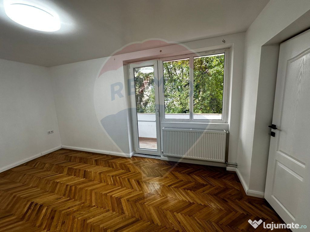 Apartament cu 2 camere de vânzare în zona Sasar
