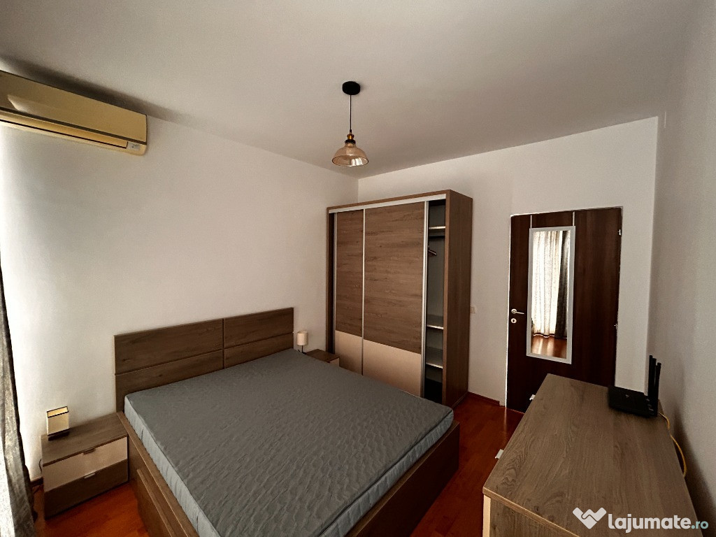 Proprietar Inchiriez Apartament 2 camere, cu Parcare, Titan