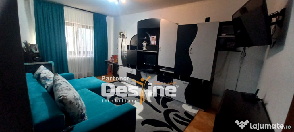 Apartament 3 camere, decomandat , Alexandru cel Bun