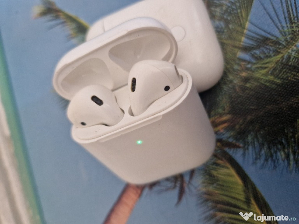 Apple AirPods A1938 2nd Gen
