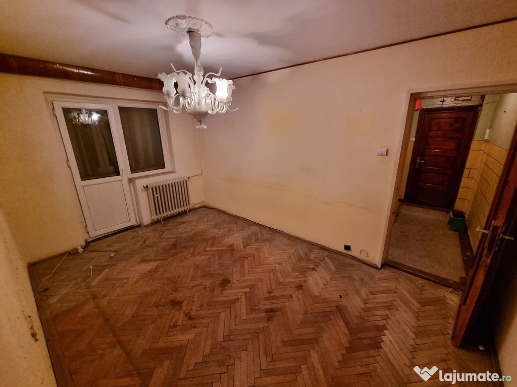 Apartament zona Inel 2