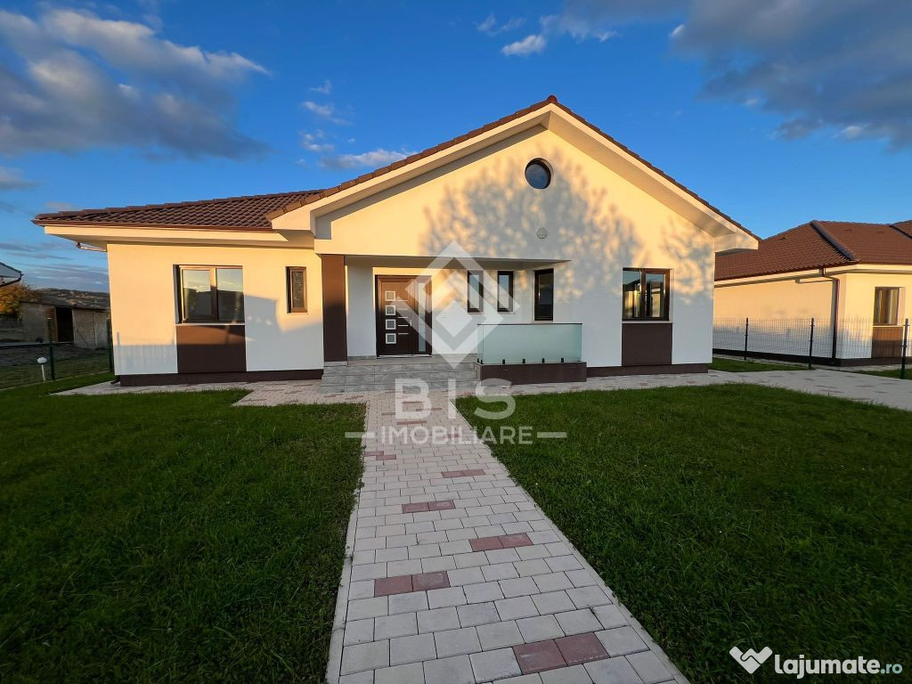 Case moderne de vânzare – 143 mp utili, teren 7 ari | ...