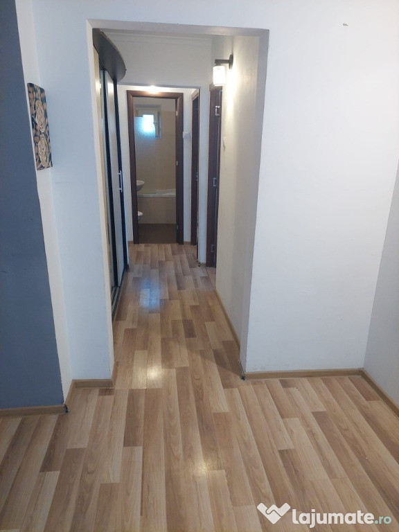 Apartament 3 camere decomandate