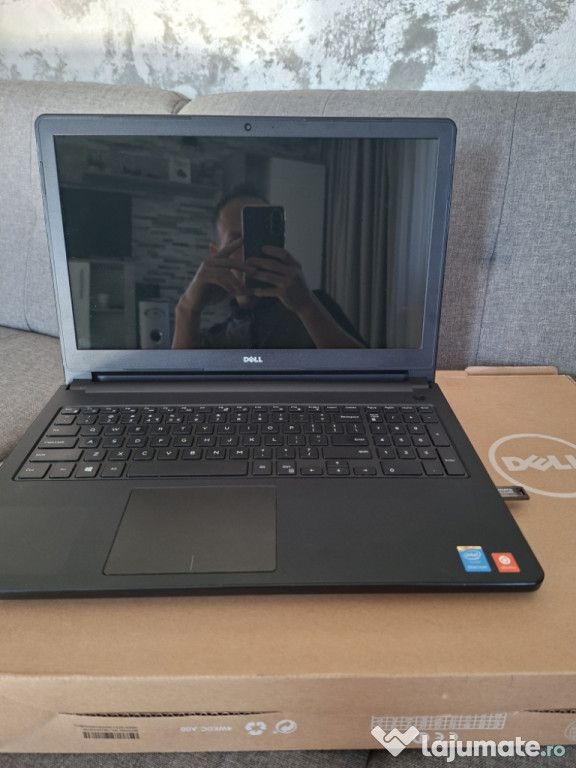Laptop Dell Inspiron 5551 ,ca nou.