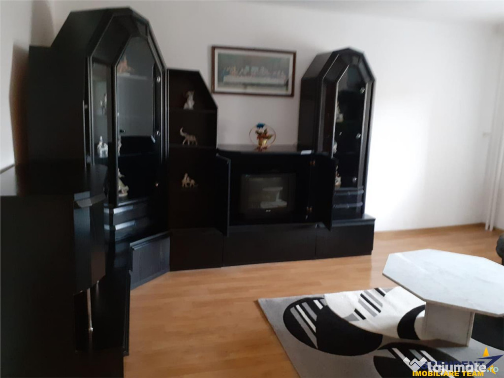 3 camere cu terasa, vedere spre Tampa, Astra, Brasov