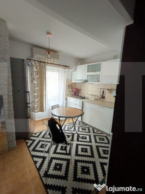 Apartament 3 camere Bucur Obor bloc Almo