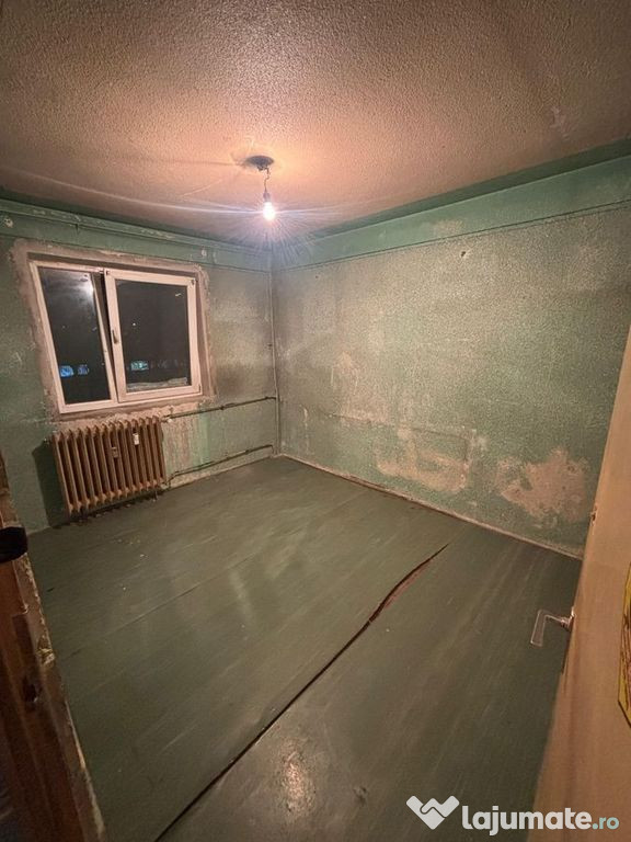 APARTAMENT 2 CAMERE, BERCENI/RESITA, DE RENOVAT!!!
