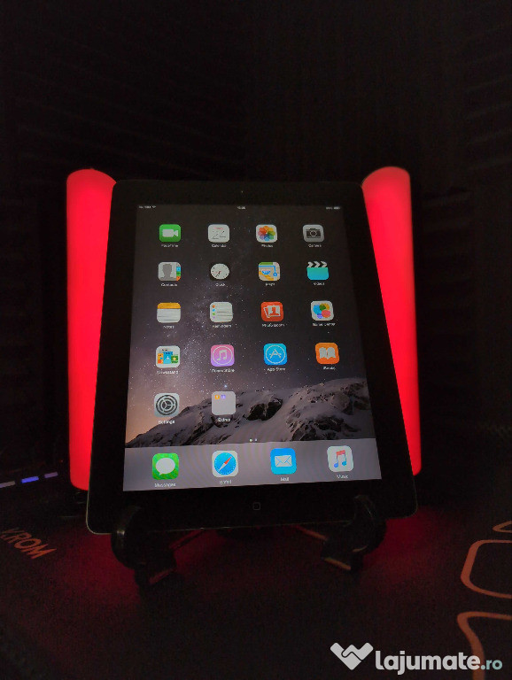 IPad 3GS 64GB - Negru - Jailbreak + Cydia + cablu
