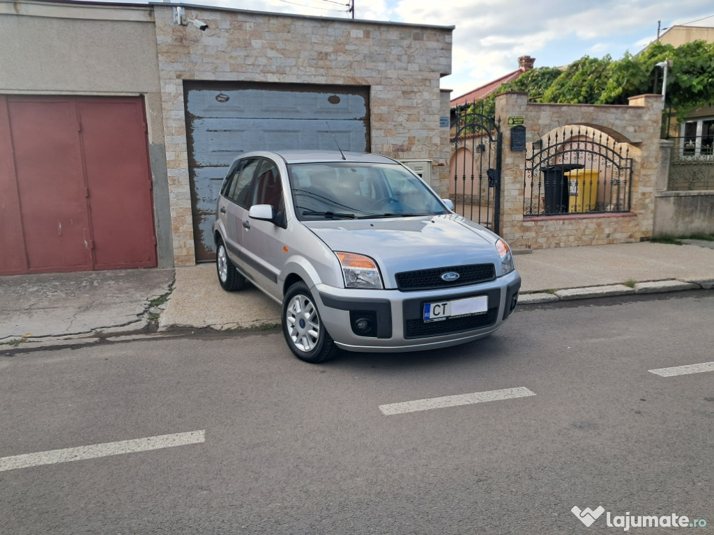 Ford Fusion 2009 •• 88 .000 KM • • Unic Proprietar • Full•