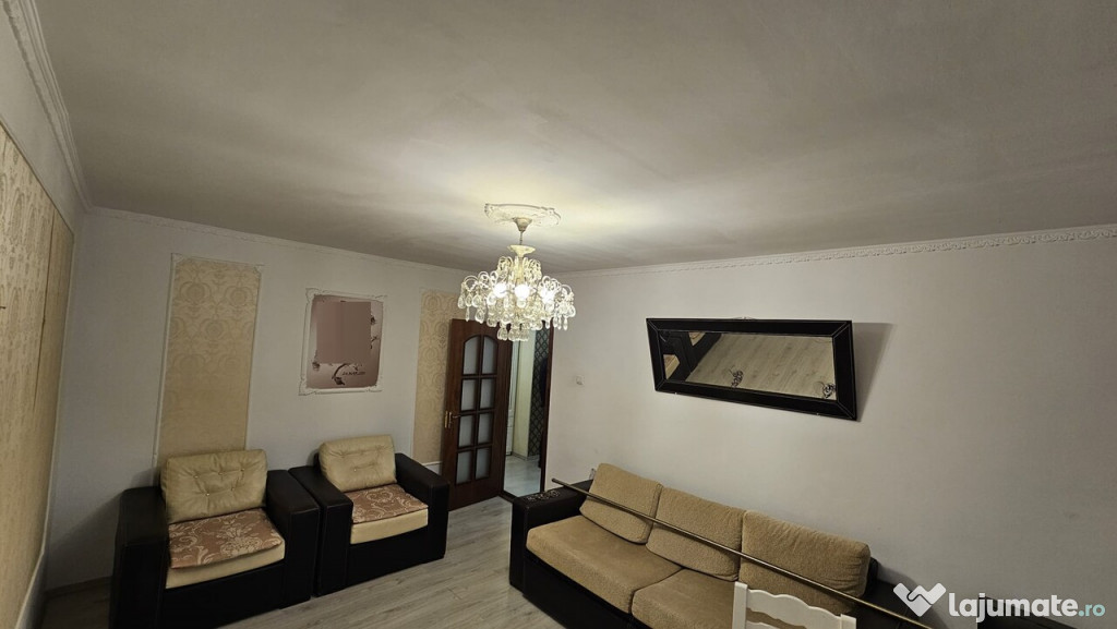 ENACHITA VACARESCU 2 camere decomandat la 350 euro/luna