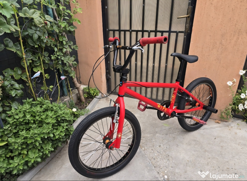 Bicicletă BMX B'Twin Wipe 320