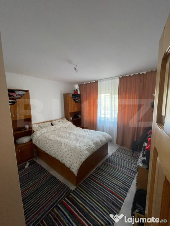 Apartament de 2 camere, decomandat, etaj intermediar, Nicoli