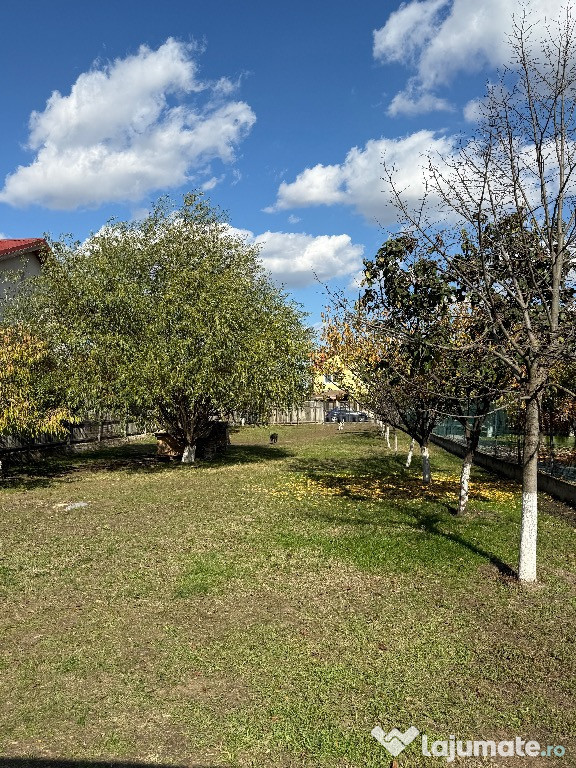 De vanzare teren intravilan 839mp