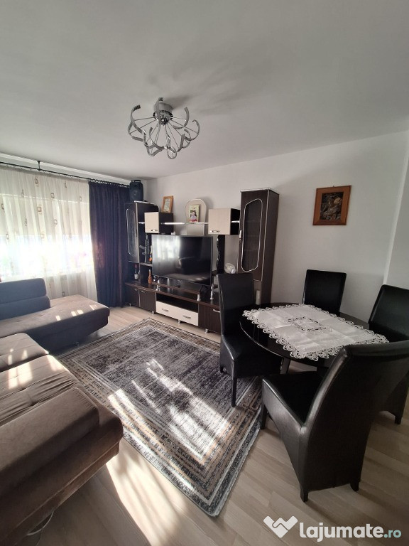 Apartament 2 camere Central