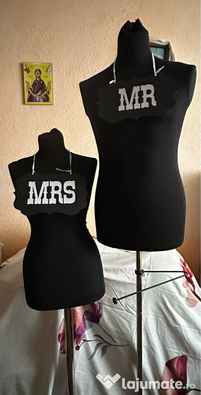 Închiriez manechine